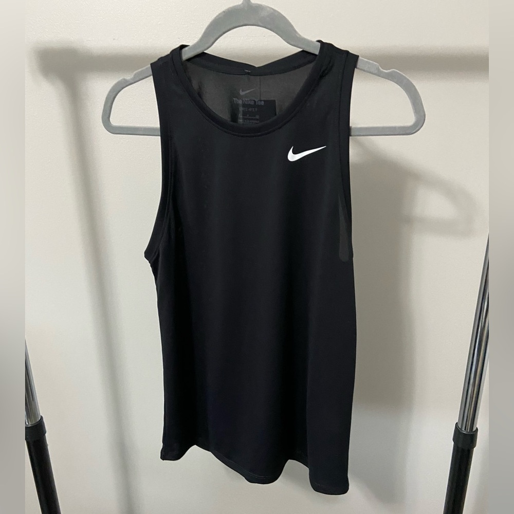 Nike dri-fit tank